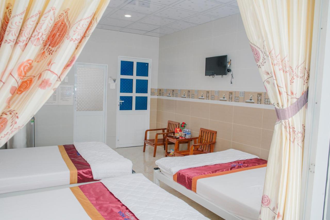 Hiep Hoa Hotel Chau Doc Dış mekan fotoğraf