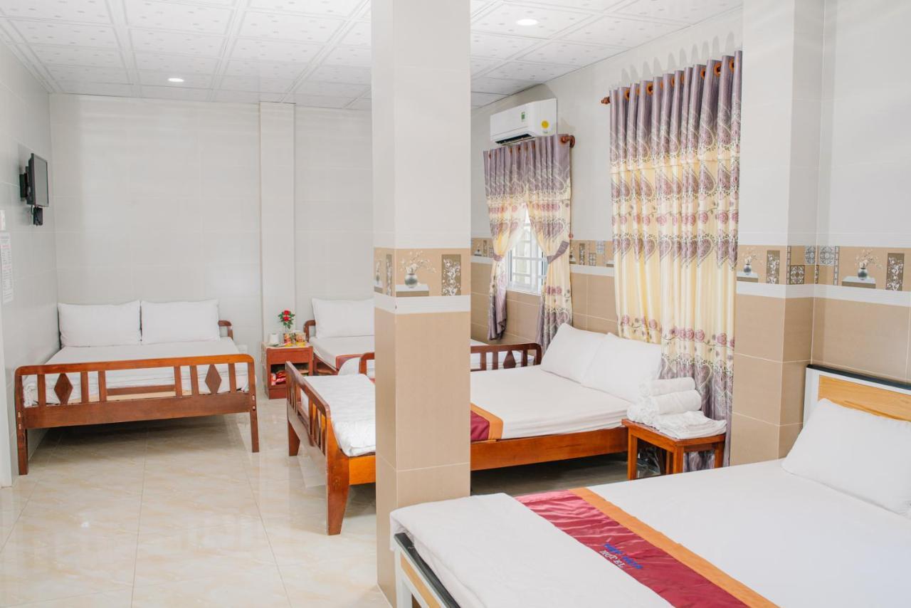 Hiep Hoa Hotel Chau Doc Dış mekan fotoğraf