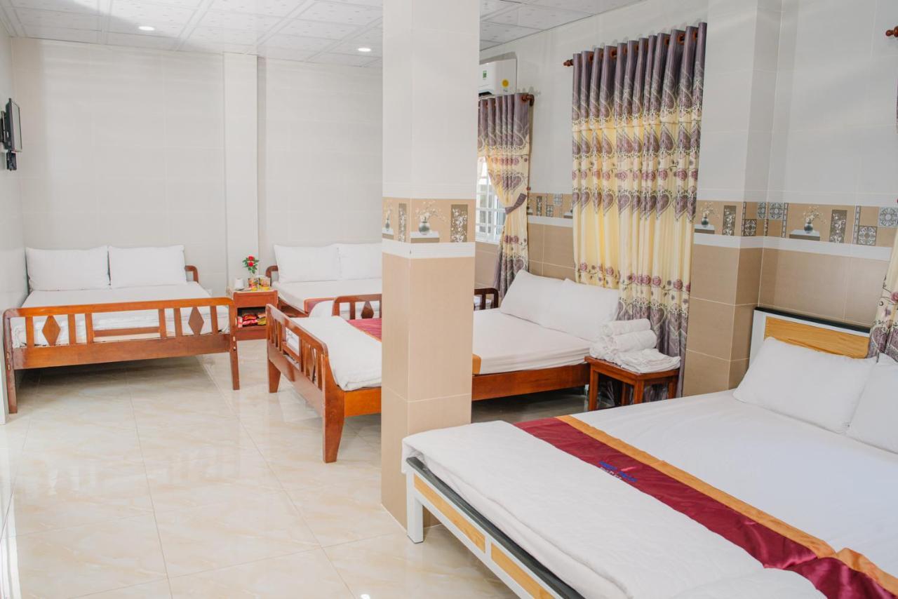 Hiep Hoa Hotel Chau Doc Dış mekan fotoğraf