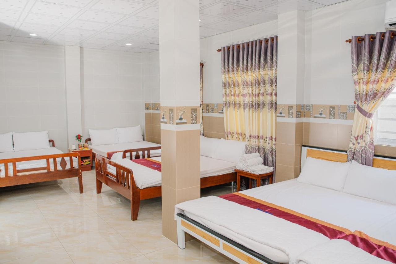 Hiep Hoa Hotel Chau Doc Dış mekan fotoğraf