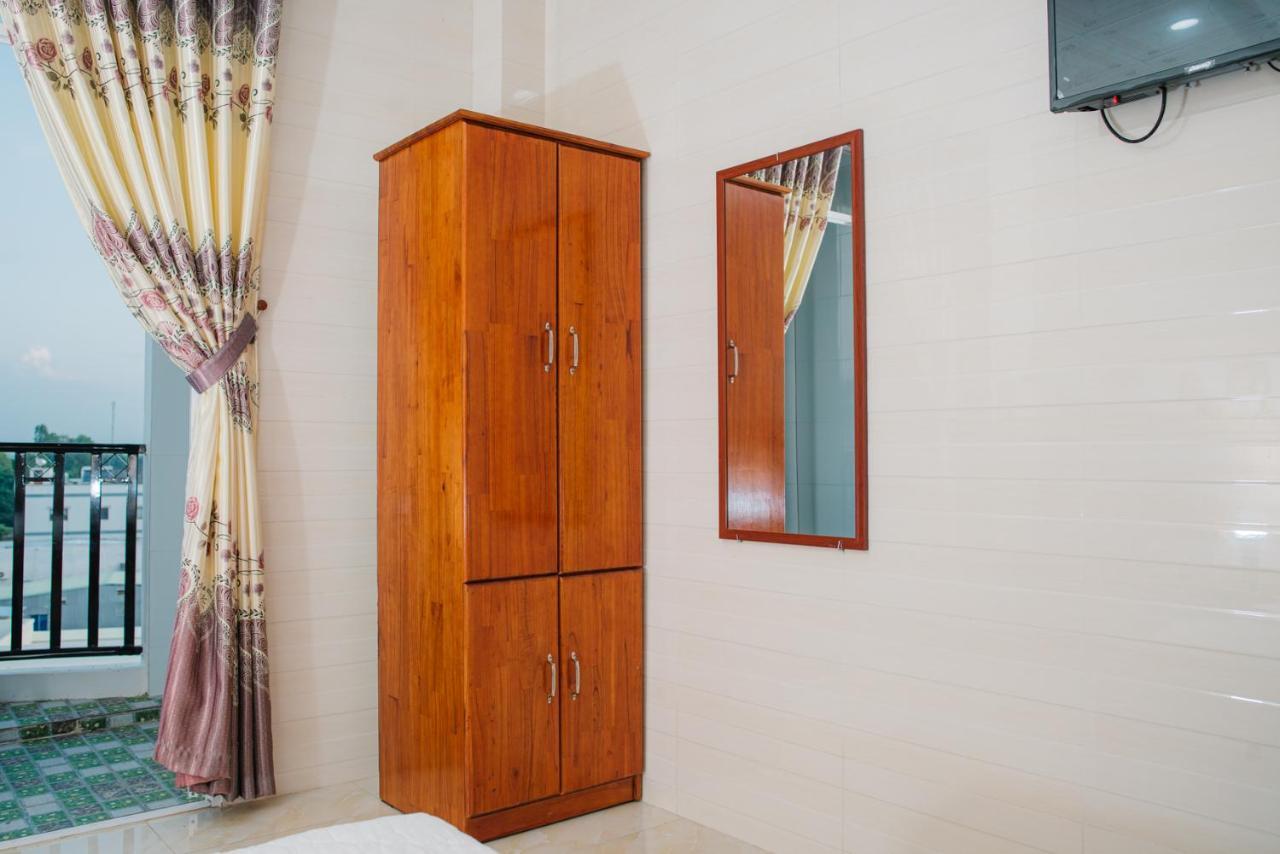 Hiep Hoa Hotel Chau Doc Dış mekan fotoğraf